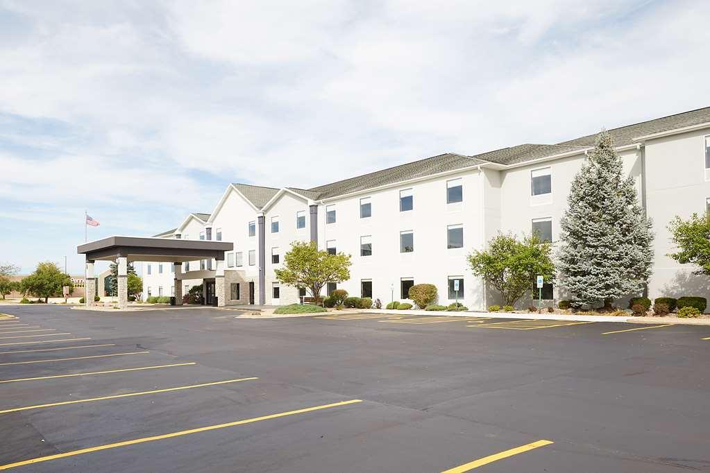 波旁坎卡基/布雷德利智选假日酒店 Bourbonnais 外观 照片
