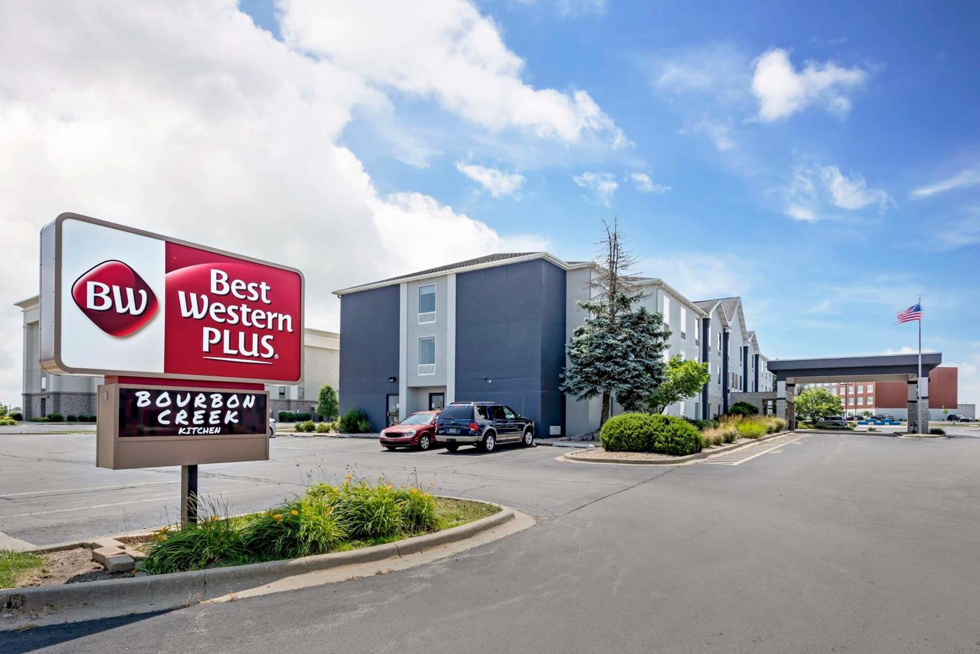 波旁坎卡基/布雷德利智选假日酒店 Bourbonnais 外观 照片
